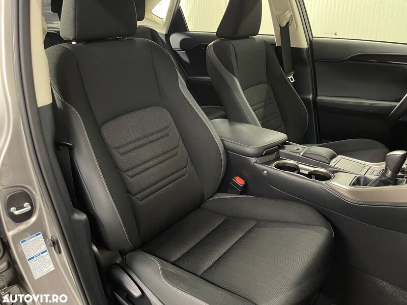 Lexus Seria NX